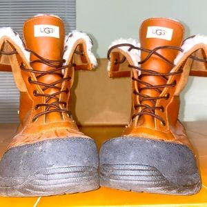 Ugg Butte men’s snow boots waterproof ( size 11 )